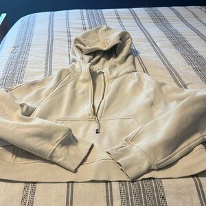 Lululemon cropped hoodie